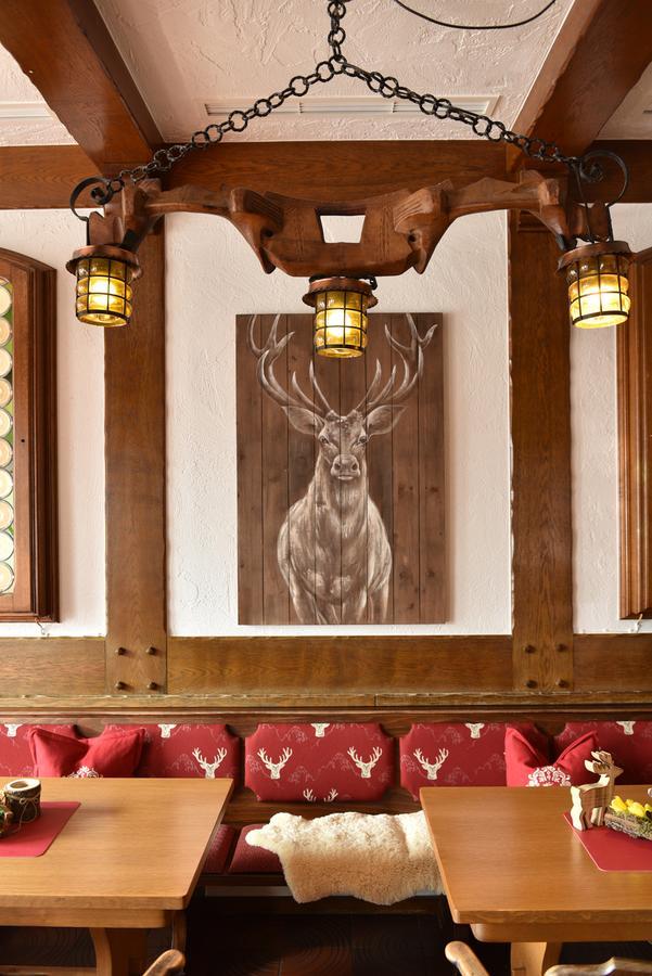 Hotel Kaiserpfalz Падерборн Экстерьер фото